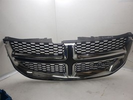 Grille Upper Chrome And Black Fits 11-20 CARAVAN 699462 - £115.99 GBP