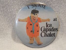 Flintstones 1980 Ice Capades Chalet 3&quot; Fred Flintstone Metal Pin-Back Bu... - $9.78 CAD