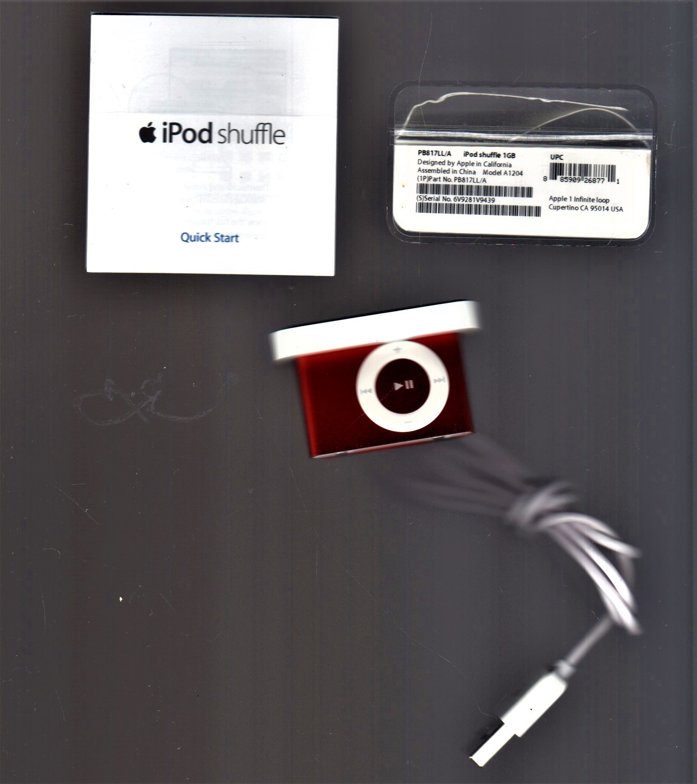 Primary image for Apple iPod Shuffle 1GB 2nd Generation Clip On MB225LLA  