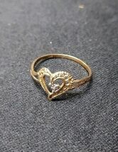 Vintage 10k Yellow Gold Heart Ring .87 Grams Small Diamond Scrap Or Use - $99.99