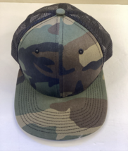 New Era 9FIFTY Camo Mesh Snapback Hat Original Fit Trucker Cap Flat Brim... - $14.84