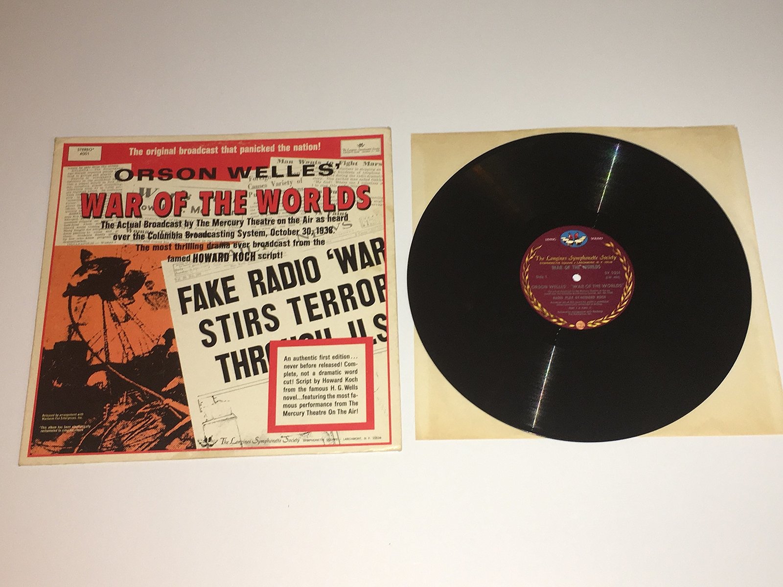 Orson Welles&#39; War of the Worlds [Vinyl] - $50.29