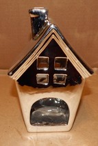 Christmas Silver Ceramic Santa House Tea Light Holder 7&quot; x 4 1/2&quot; 152B - £5.91 GBP