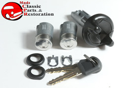 95-97 Chevy GMC Fullsize Truck Ignition &amp; Door Lock Set Automatic Trans - £56.05 GBP