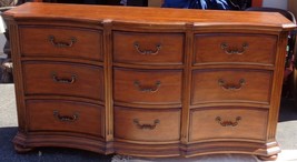 Ethan Allen Tuscany Solid Wood Serpentine Nine Drawer Dresser – VGC – BE... - £1,553.76 GBP
