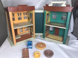 Vintage 1974 Fisher Price Little People #938 Sesame Street House and Accessories - $49.50