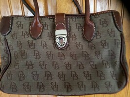 &quot;Dooney &amp; Bourke&quot; ~ Brown ~ Purse/Handbag ~ 12&quot; Wide x 8&quot; Tall x 5&quot; Deep - £47.77 GBP