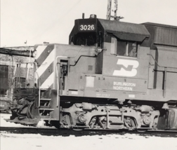 Burlington Northern Railroad BN #3026 GP40 Electromotive Train Photo Aur... - $9.49