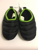 Old Navy Slippers Boys Shoes Kids Size Medium 12-13 Black - $13.98