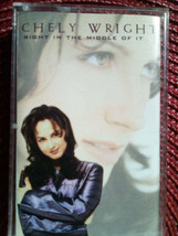 Chely Wright - Right In The Middle Of It (Cassette) (VG+) - £2.17 GBP