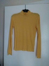 Derek Heart Juniors Yellow L/Sleeve mock neck soft knit pullover shirt M     003 - £7.59 GBP