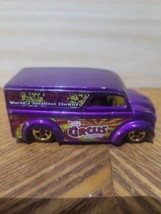 Hot Wheels DAIRY DELIVERY TRUCK 1997 CIRCUS ON WHEELS CLOWNS 1/64th Diecast - $7.26