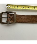 Vtg Brown Floral Embossed Leather Belt Brass Buckle Small - $248.89 MXN