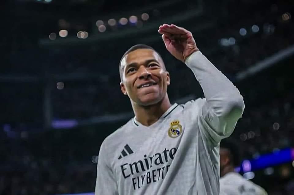 MBAPPE REAL MADRID HOME 2024/25 //FREE SHIPPING