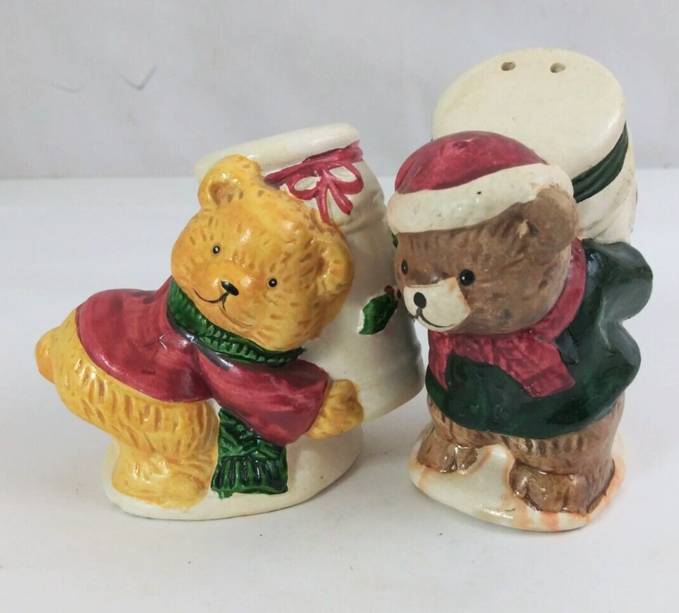 Vintage Seasons Collection Teddy Bears Christmas 3.5&quot; Salt &amp; Pepper Shakers - $9.89