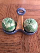 Antique Bowling Balls Salt And Pepper Shakers-VERY RARE VINTAGE-SHIPS N ... - $2,973.68 MXN