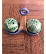 Antique Bowling Balls Salt And Pepper Shakers-VERY RARE VINTAGE-SHIPS N ... - $2,971.27 MXN