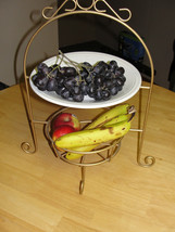 Tabletop or Countertop 2 Tier Banquet Style Fruit or Candy Display Rack  - £14.23 GBP