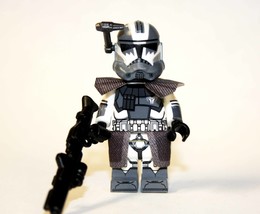 MV Wolfpack Captain Clone Wars Star Wars Minifigure US Shipping Warehouse - $7.20