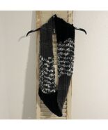 ✨NEW APT. 9 Women&#39;s Loop Infinity Scarf Gray Black White One Size Retail... - $361.39 MXN