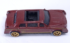 2001 Matchbox Limousine Thailand 1:64 Metallic Brown Limo Toy Car - £1.48 GBP