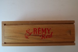 Vtg Domino By Remy Red Liquor 28 Piece Set Wood Slide Box - $24.99
