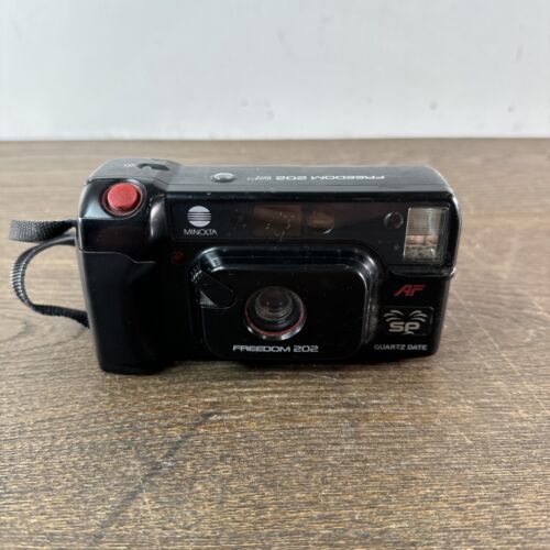 Vintage Minolta Freedom 202 Black Auto Focus Lens 35mm Film Camera WORKS - $19.31