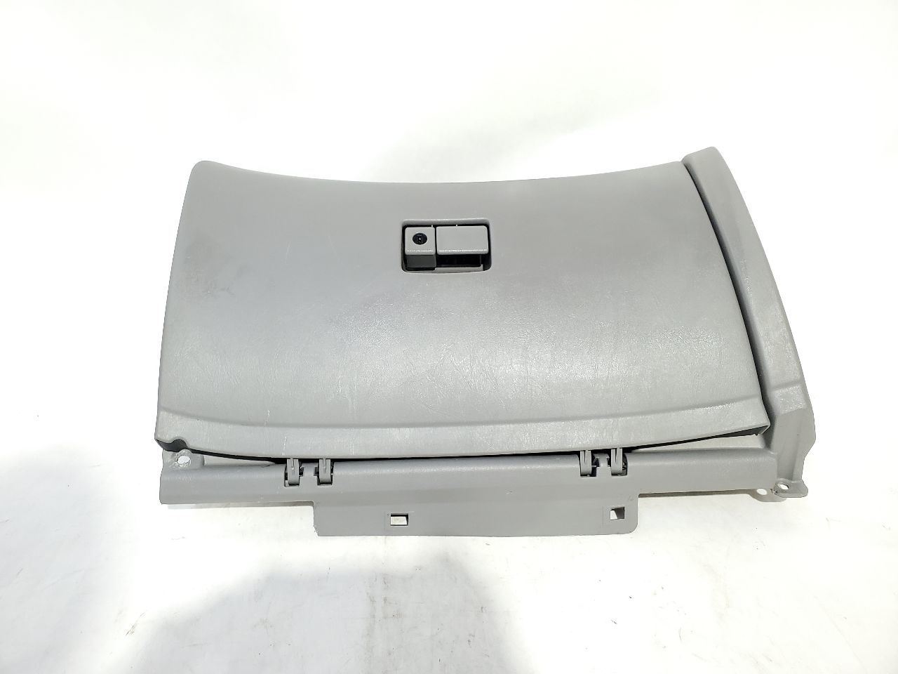 2004 Toyota Avalon XL OEM Gray Glove Box - $1,136.52 MXN