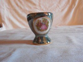 Vintage Elegant pearlized green Egg Cup with Gold Trim -  France - $9.89