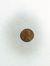 1952 P  US Lincoln Cent Penny Coin VG - $2.95 CAD