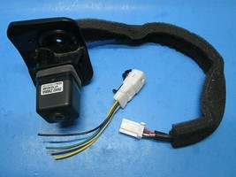 2005-2010 Nissan Quest Rear View Back Up Parking Aid Camera 28442-ZM01A Oem - £22.41 GBP