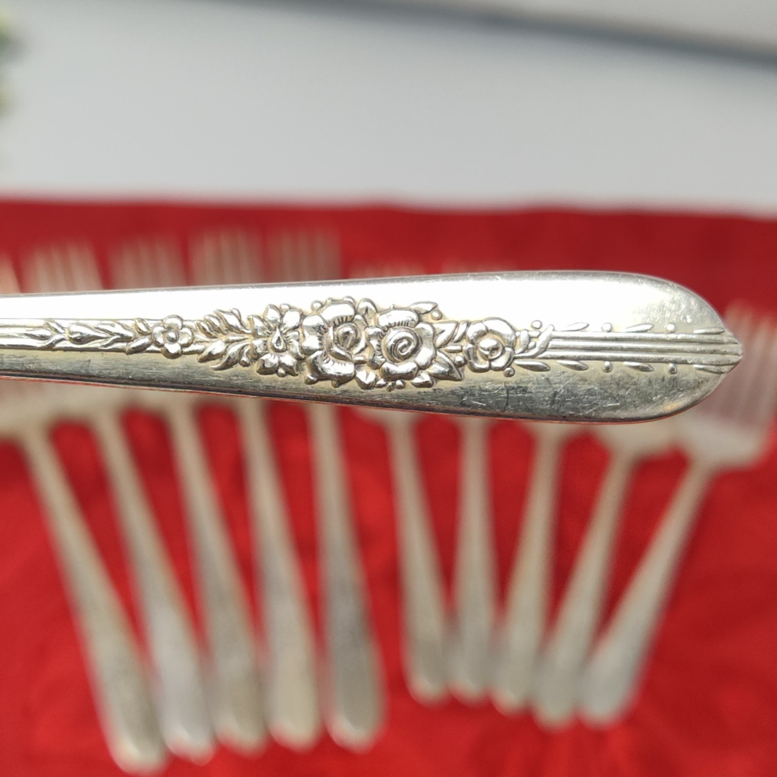 11X Silver Plate Dinner Salad Forks Nobility Plate Royal Rose Oneida  - $24.98