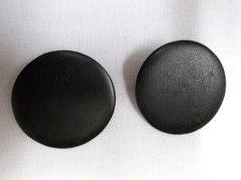 Black Round Button Shape Real Wood Grain Stud Post Pierced Pair Of Earrings - £6.38 GBP