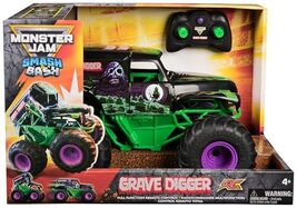 Monster Jam - Smash 'n Bash Grave Digger, Remote Control Monster Truck T... - $72.46