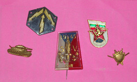 Wwii Bulgaria Cockade Uniform Pin Insignia Tank Shield 1945 5V Snr Dagger Radio - $63.25