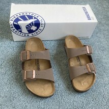 Birkenstock Children&#39;s Arizona 2-Strap Cork Footbed Sandal Mocha LADIES 1 - £43.76 GBP