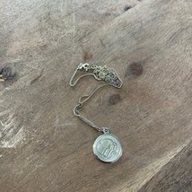 18&quot; Womens Sterling Silver Chain and Girl Scout Medallion - $758.18 MXN