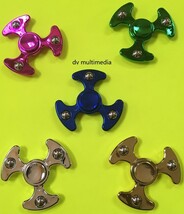 Metallic &amp; Glow in the dark Tri FIDGET SPINNERS - $6.02