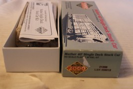 HO Scale Proto 2000, 40&#39; Stock Car, Louisville &amp; Nashville Brown #88012 - 21209 - £22.42 GBP