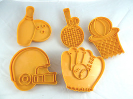 Vintage Sports Cookie Cutters 1989 Wilton Baseball Football Basketball T... - $11.87