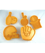 Vintage Sports Cookie Cutters 1989 Wilton Baseball Football Basketball T... - $16.28 CAD