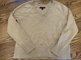 Banana Republic Factory Essential V-Neck Sweater Camel Size Small - £11.24 GBP