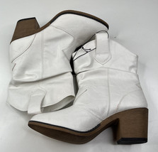 Charles Albert NWOB $109 ladies size 7 white vegan leather cowboy boot sf20 - £37.89 GBP