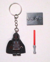 STAR WARS MINIFIGURE KEYCHAIN-Darth Revan w/Lightsaber Stand SWKOR FREE ... - €11,92 EUR