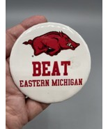 Arkansas Razorback Hog Beat Michigan 70-80’s Vintage Round Pin Button -W... - $6.76