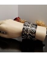 Coconut Shell Stretch Bracelet – Hand Carved Brown &amp; Black Tribal Style - $20.69 CAD