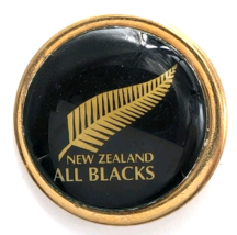 New Zealand All Blacks Rugby Pin Silver Fern Gold Black Enamel Round Spo... - €12,75 EUR