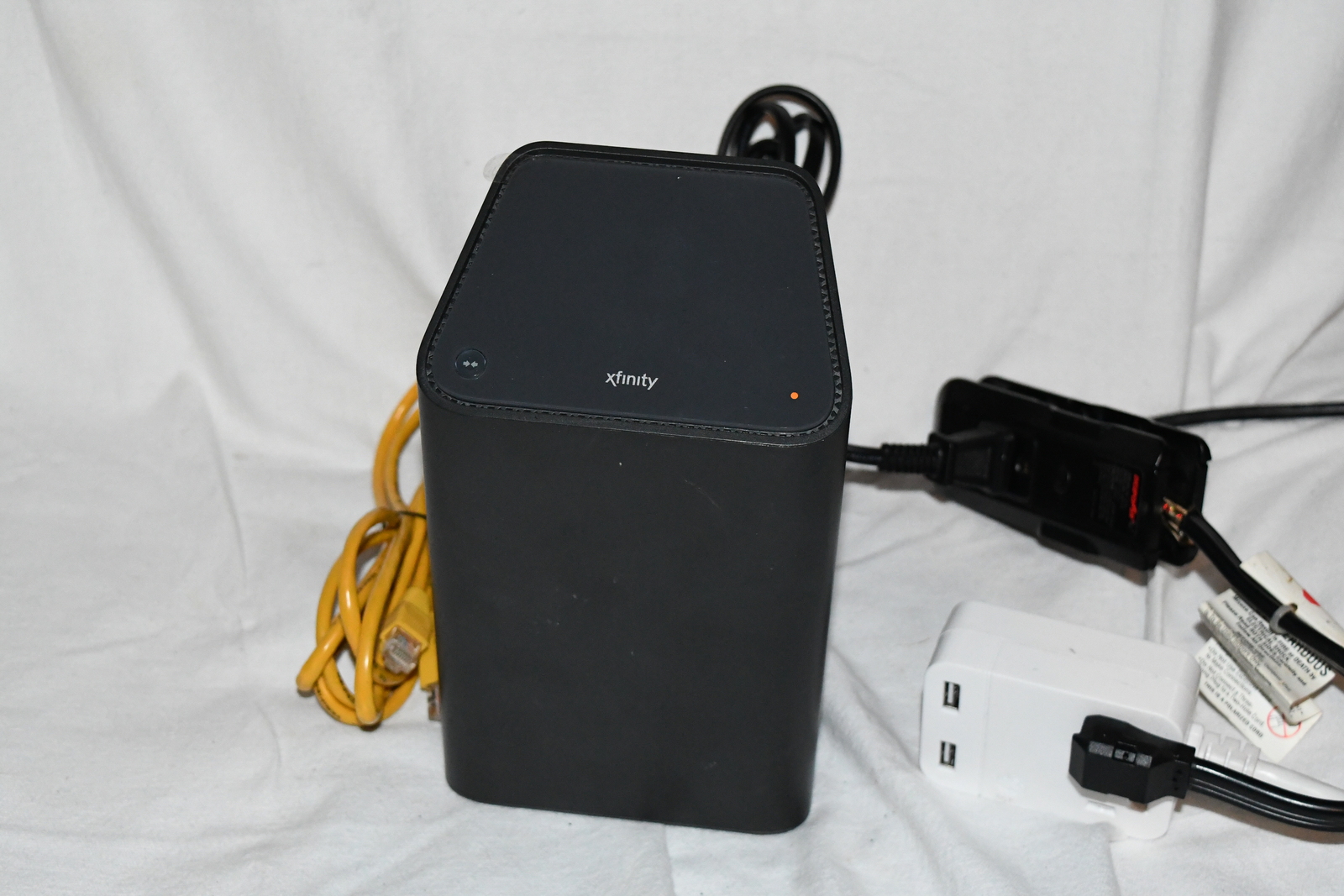 Xfinity Comcast XB6T Gigabit Modem WiFi Wireless Router Gateway