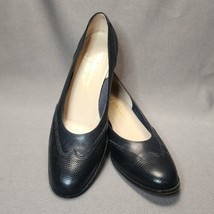 Vintage Salvatore Ferragamo Textured Navy Heels Pumps Leather Size 9.5 AAA Shoes - £39.56 GBP