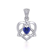 Jewelry Trends Small Celtic Trinity Knot Heart Sterling Silver Pendant Necklace  - £75.91 GBP